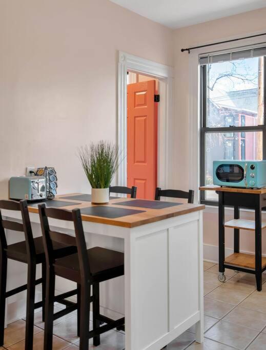 Peachy Paradise In East Rock Near Dt/Yale New Haven Exterior foto
